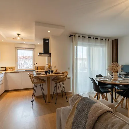 Le Scandinave ~ Balcon ~ Digital Nomade Apartment *