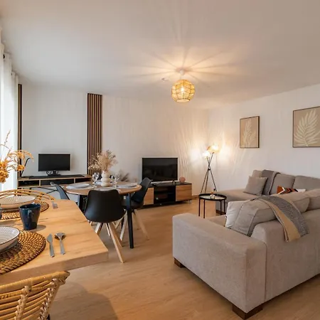 Le Scandinave ~ Balcon ~ Digital Nomade Apartment *